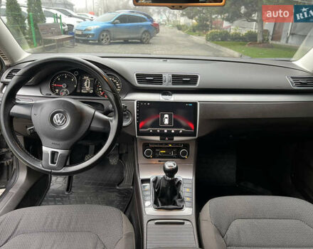 Коричневий Фольксваген Пассат, об'ємом двигуна 2 л та пробігом 287 тис. км за 10500 $, фото 19 на Automoto.ua