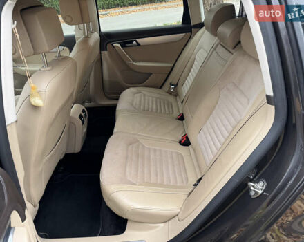 Коричневый Фольксваген Пассат, объемом двигателя 2 л и пробегом 290 тыс. км за 10500 $, фото 8 на Automoto.ua