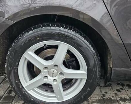 Коричневый Фольксваген Пассат, объемом двигателя 1.39 л и пробегом 230 тыс. км за 9800 $, фото 15 на Automoto.ua