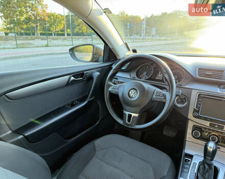 Коричневый Фольксваген Пассат, объемом двигателя 1.4 л и пробегом 144 тыс. км за 11000 $, фото 27 на Automoto.ua