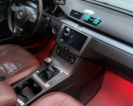 Коричневый Фольксваген Пассат, объемом двигателя 1.97 л и пробегом 297 тыс. км за 10400 $, фото 12 на Automoto.ua