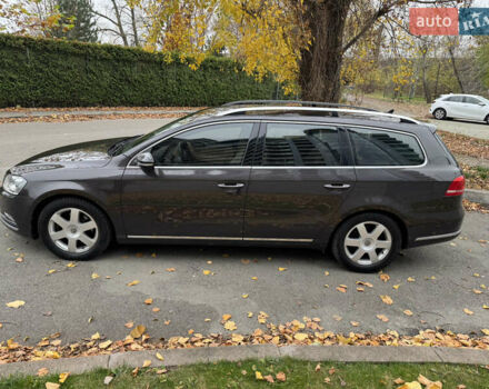 Коричневый Фольксваген Пассат, объемом двигателя 2 л и пробегом 290 тыс. км за 10500 $, фото 5 на Automoto.ua