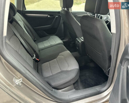 Коричневий Фольксваген Пассат, об'ємом двигуна 1.4 л та пробігом 250 тис. км за 4999 $, фото 25 на Automoto.ua