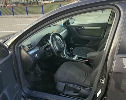 Коричневий Фольксваген Пассат, об'ємом двигуна 1.6 л та пробігом 245 тис. км за 9500 $, фото 1 на Automoto.ua