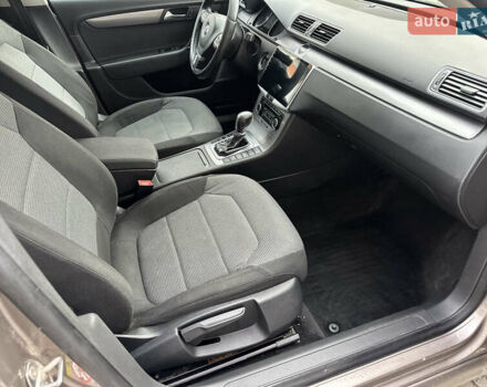 Коричневий Фольксваген Пассат, об'ємом двигуна 1.4 л та пробігом 250 тис. км за 4999 $, фото 31 на Automoto.ua