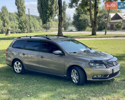 Коричневий Фольксваген Пассат, об'ємом двигуна 1.6 л та пробігом 268 тис. км за 7999 $, фото 2 на Automoto.ua