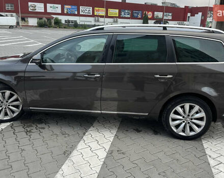 Коричневый Фольксваген Пассат, объемом двигателя 1.97 л и пробегом 298 тыс. км за 9800 $, фото 4 на Automoto.ua