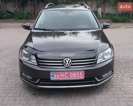 Коричневый Фольксваген Пассат, объемом двигателя 0 л и пробегом 235 тыс. км за 11700 $, фото 4 на Automoto.ua