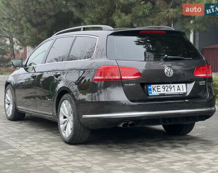 Коричневий Фольксваген Пассат, об'ємом двигуна 2 л та пробігом 287 тис. км за 10500 $, фото 13 на Automoto.ua