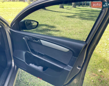 Коричневий Фольксваген Пассат, об'ємом двигуна 1.6 л та пробігом 268 тис. км за 7999 $, фото 25 на Automoto.ua