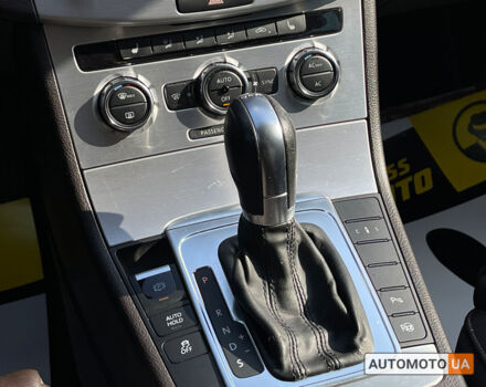 Коричневый Фольксваген Пассат, объемом двигателя 2 л и пробегом 224 тыс. км за 13700 $, фото 12 на Automoto.ua