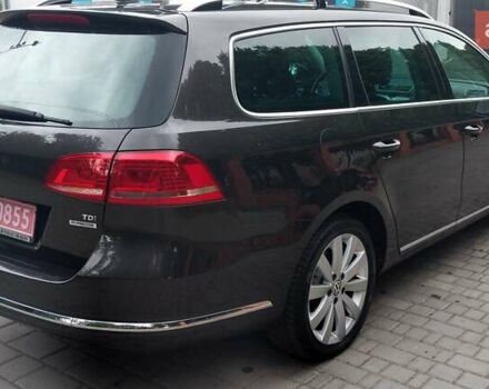 Коричневый Фольксваген Пассат, объемом двигателя 0 л и пробегом 235 тыс. км за 11700 $, фото 2 на Automoto.ua