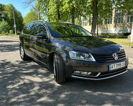 Коричневый Фольксваген Пассат, объемом двигателя 1.97 л и пробегом 337 тыс. км за 12300 $, фото 4 на Automoto.ua