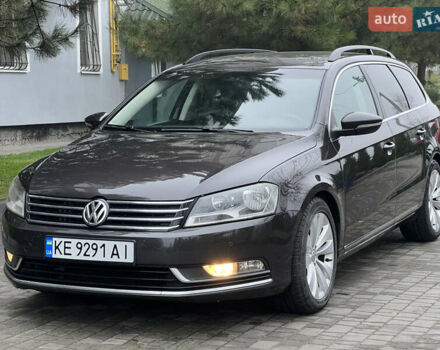 Коричневий Фольксваген Пассат, об'ємом двигуна 2 л та пробігом 287 тис. км за 10500 $, фото 3 на Automoto.ua