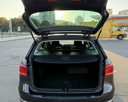 Коричневый Фольксваген Пассат, объемом двигателя 1.4 л и пробегом 144 тыс. км за 11000 $, фото 68 на Automoto.ua