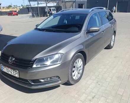 Коричневий Фольксваген Пассат, об'ємом двигуна 1.6 л та пробігом 242 тис. км за 10500 $, фото 3 на Automoto.ua