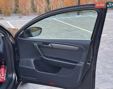 Коричневий Фольксваген Пассат, об'ємом двигуна 1.97 л та пробігом 239 тис. км за 12800 $, фото 27 на Automoto.ua