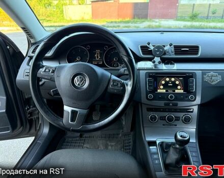 Коричневий Фольксваген Пассат, об'ємом двигуна 1.6 л та пробігом 250 тис. км за 8500 $, фото 5 на Automoto.ua