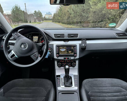 Коричневий Фольксваген Пассат, об'ємом двигуна 2 л та пробігом 217 тис. км за 12999 $, фото 39 на Automoto.ua