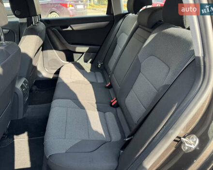 Коричневый Фольксваген Пассат, объемом двигателя 1.97 л и пробегом 238 тыс. км за 12800 $, фото 21 на Automoto.ua