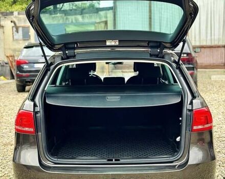 Коричневий Фольксваген Пассат, об'ємом двигуна 2 л та пробігом 267 тис. км за 10999 $, фото 53 на Automoto.ua