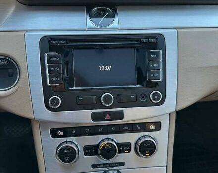 Коричневый Фольксваген Пассат, объемом двигателя 1.97 л и пробегом 256 тыс. км за 12850 $, фото 24 на Automoto.ua