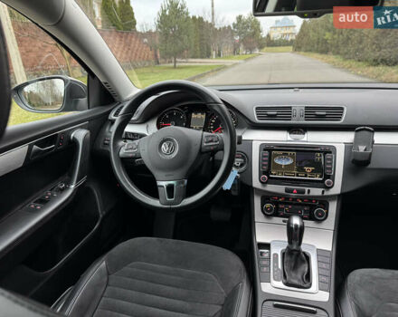 Коричневий Фольксваген Пассат, об'ємом двигуна 2 л та пробігом 217 тис. км за 12999 $, фото 52 на Automoto.ua