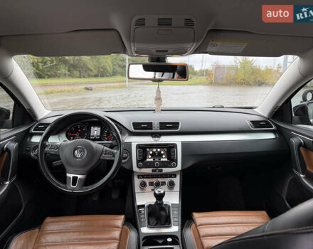 Коричневый Фольксваген Пассат, объемом двигателя 1.6 л и пробегом 285 тыс. км за 10200 $, фото 16 на Automoto.ua
