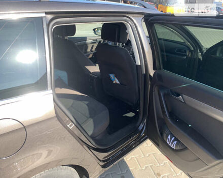 Коричневий Фольксваген Пассат, об'ємом двигуна 2 л та пробігом 265 тис. км за 9499 $, фото 6 на Automoto.ua