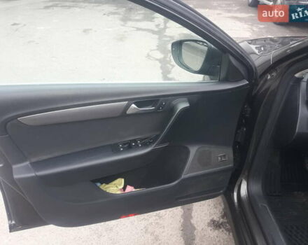 Коричневий Фольксваген Пассат, об'ємом двигуна 1.6 л та пробігом 330 тис. км за 8800 $, фото 12 на Automoto.ua