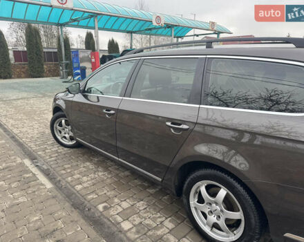 Коричневый Фольксваген Пассат, объемом двигателя 2 л и пробегом 325 тыс. км за 10500 $, фото 10 на Automoto.ua