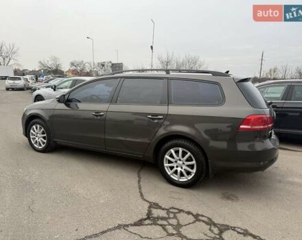 Коричневый Фольксваген Пассат, объемом двигателя 1.6 л и пробегом 250 тыс. км за 9999 $, фото 9 на Automoto.ua