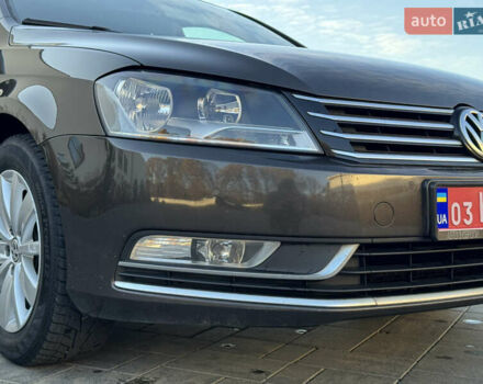 Коричневий Фольксваген Пассат, об'ємом двигуна 1.97 л та пробігом 239 тис. км за 12800 $, фото 4 на Automoto.ua