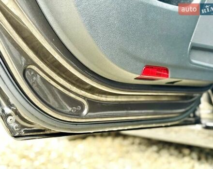 Коричневий Фольксваген Пассат, об'ємом двигуна 2 л та пробігом 267 тис. км за 10999 $, фото 59 на Automoto.ua