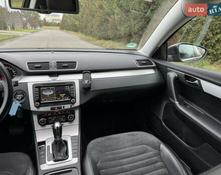 Коричневий Фольксваген Пассат, об'ємом двигуна 2 л та пробігом 217 тис. км за 12999 $, фото 53 на Automoto.ua