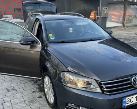 Коричневий Фольксваген Пассат, об'ємом двигуна 1.6 л та пробігом 284 тис. км за 8950 $, фото 18 на Automoto.ua