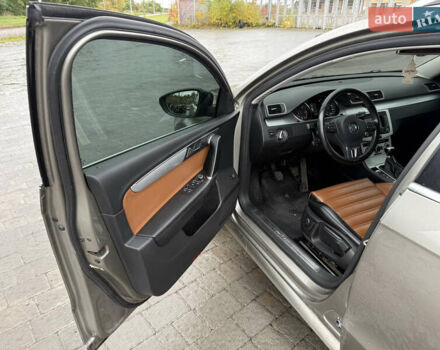 Коричневый Фольксваген Пассат, объемом двигателя 1.6 л и пробегом 285 тыс. км за 10200 $, фото 7 на Automoto.ua