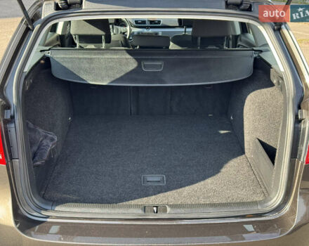 Коричневый Фольксваген Пассат, объемом двигателя 1.97 л и пробегом 238 тыс. км за 12800 $, фото 27 на Automoto.ua