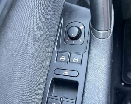 Коричневий Фольксваген Пассат, об'ємом двигуна 1.6 л та пробігом 284 тис. км за 8950 $, фото 15 на Automoto.ua