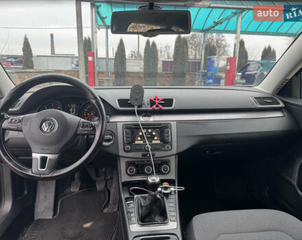 Коричневый Фольксваген Пассат, объемом двигателя 2 л и пробегом 325 тыс. км за 10500 $, фото 20 на Automoto.ua