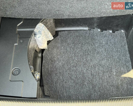 Коричневый Фольксваген Пассат, объемом двигателя 1.97 л и пробегом 238 тыс. км за 12800 $, фото 28 на Automoto.ua