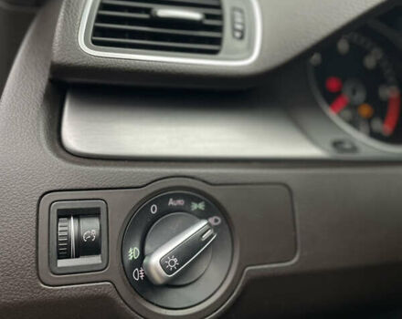 Коричневый Фольксваген Пассат, объемом двигателя 2 л и пробегом 225 тыс. км за 8599 $, фото 23 на Automoto.ua