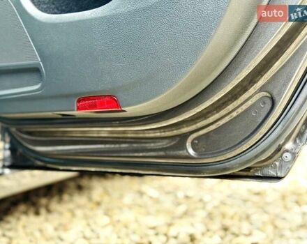 Коричневий Фольксваген Пассат, об'ємом двигуна 2 л та пробігом 267 тис. км за 10999 $, фото 81 на Automoto.ua