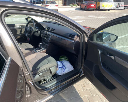 Коричневий Фольксваген Пассат, об'ємом двигуна 2 л та пробігом 265 тис. км за 9499 $, фото 4 на Automoto.ua