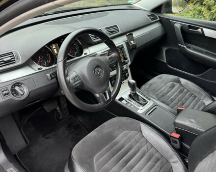 Коричневий Фольксваген Пассат, об'ємом двигуна 2 л та пробігом 217 тис. км за 12999 $, фото 78 на Automoto.ua