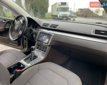 Коричневый Фольксваген Пассат, объемом двигателя 2 л и пробегом 225 тыс. км за 8599 $, фото 29 на Automoto.ua