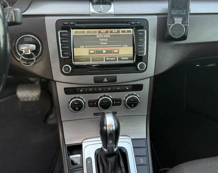 Коричневый Фольксваген Пассат, объемом двигателя 1.97 л и пробегом 336 тыс. км за 11700 $, фото 12 на Automoto.ua