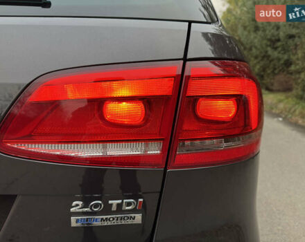 Коричневий Фольксваген Пассат, об'ємом двигуна 2 л та пробігом 217 тис. км за 12999 $, фото 28 на Automoto.ua