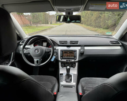 Коричневий Фольксваген Пассат, об'ємом двигуна 2 л та пробігом 217 тис. км за 12999 $, фото 70 на Automoto.ua