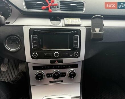 Коричневый Фольксваген Пассат, объемом двигателя 1.6 л и пробегом 250 тыс. км за 9999 $, фото 23 на Automoto.ua